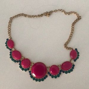 Statement necklace